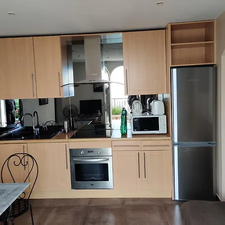 D'angeline Apartment Beausoleil