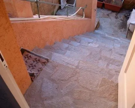Le Mas D'Angeline - Vue Mer Jardin Commun Parking Voiture Obligatoire 10Min Voiture Monaco Route Etroite Pente Raide Croisement Limite Voir Photos - Sea View Shared Garden Parking Car Mandatory 10Min Car Monaco Narrow Steep Road Limited Passing See P * Beausoleil