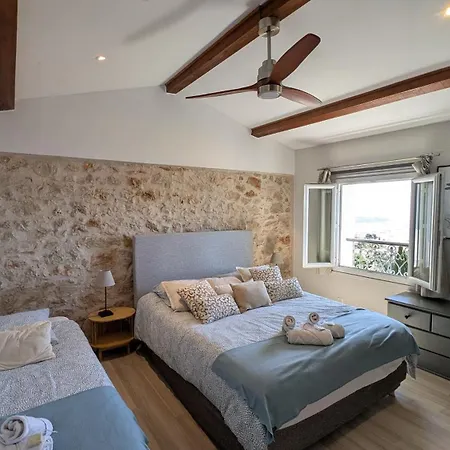 Apartment Le Mas D'Angeline - Vue Mer Jardin Commun Parking Voiture Obligatoire 10Min Voiture Monaco Route Etroite Pente Raide Croisement Limite Voir Photos - Sea View Shared Garden Parking Car Mandatory 10Min Car Monaco Narrow Steep Road Limited Passing See P